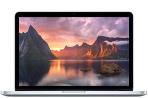 Macbook Pro de 13.3″ con procesador Intel i7 de 2.5Ghz y 1 TB de Almacenamiento Flash, 16GB de RAM.
