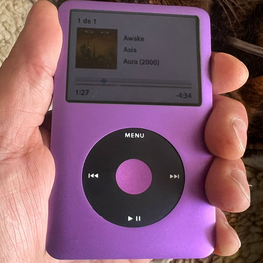 iPod Lila / Silver con 128GB de Almacenamiento y Batería de 2.000mAh.
